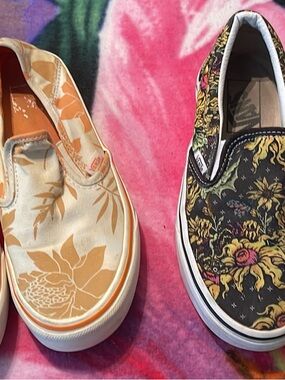 Vans Slip-On Pair in Cream/Tan and Black/Multicolor Floral